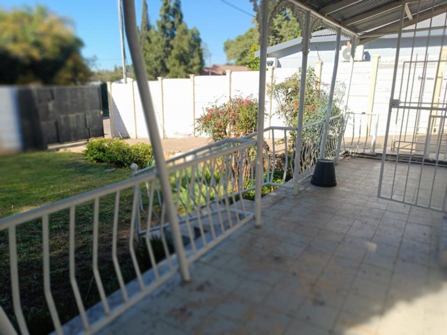 2 Bedroom Property for Sale in Klerksdorp North West